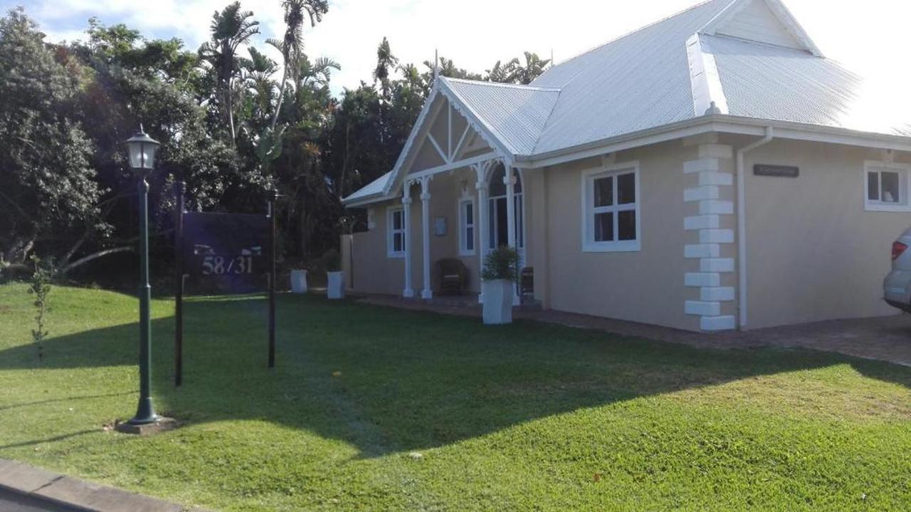 Caribbean Estates Lakeview Villa Port Edward Ngoại thất bức ảnh