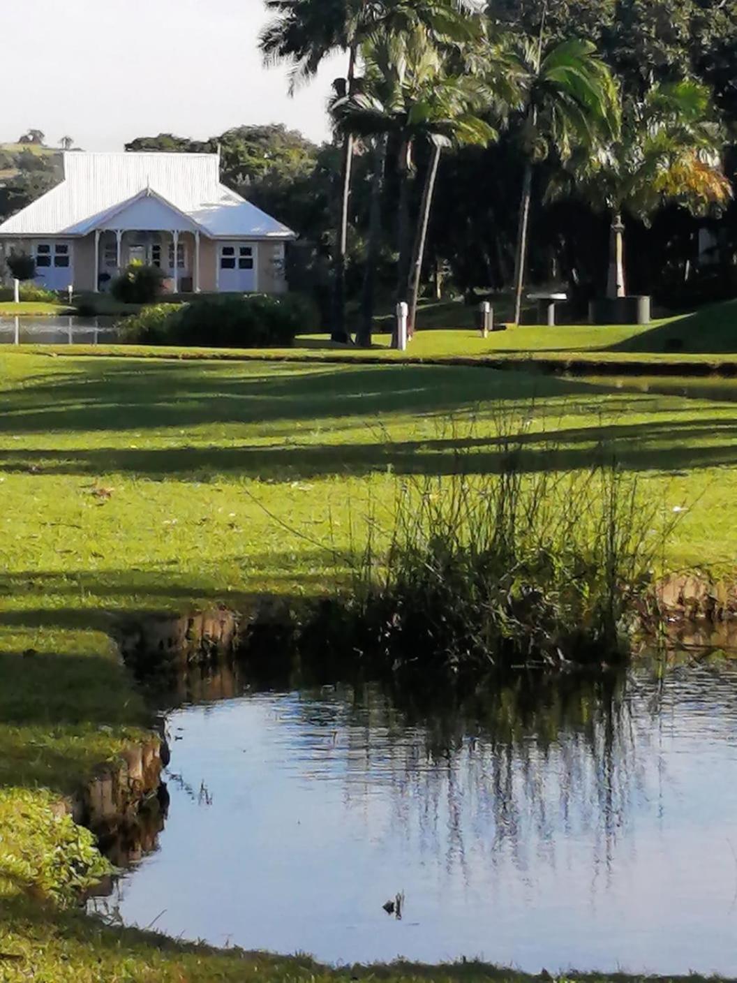 Caribbean Estates Lakeview Villa Port Edward Ngoại thất bức ảnh